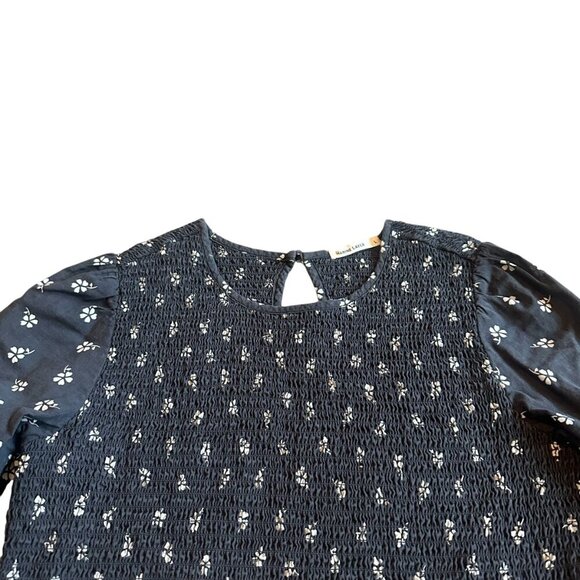 Marine Layer Grey Floral Print Long Sleeve Shirt Fit & Flare Smocked Size Large - Picture 2 of 12